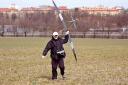 Uf, letěl, nejtěžší je v tom větru návrat.