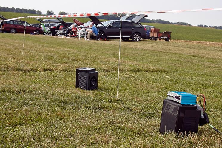 K ozvučení stačila tato drobotina